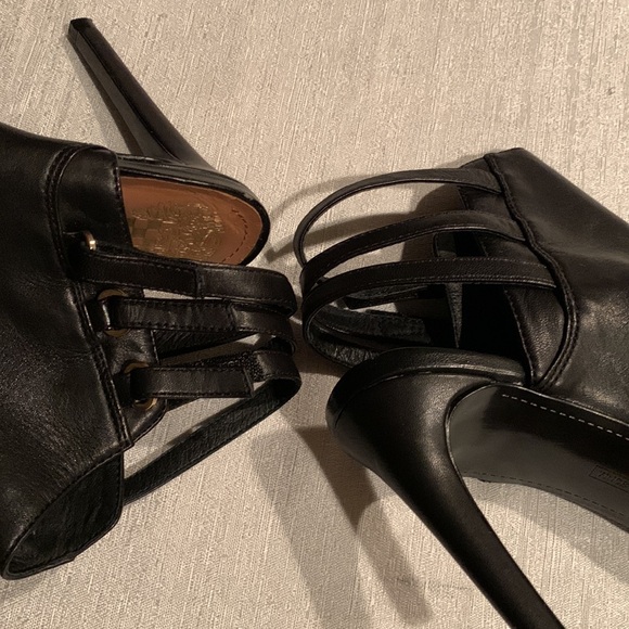 Vince Camuto Cut Out Open-Toed Ankle Heels - Picture 8 of 8